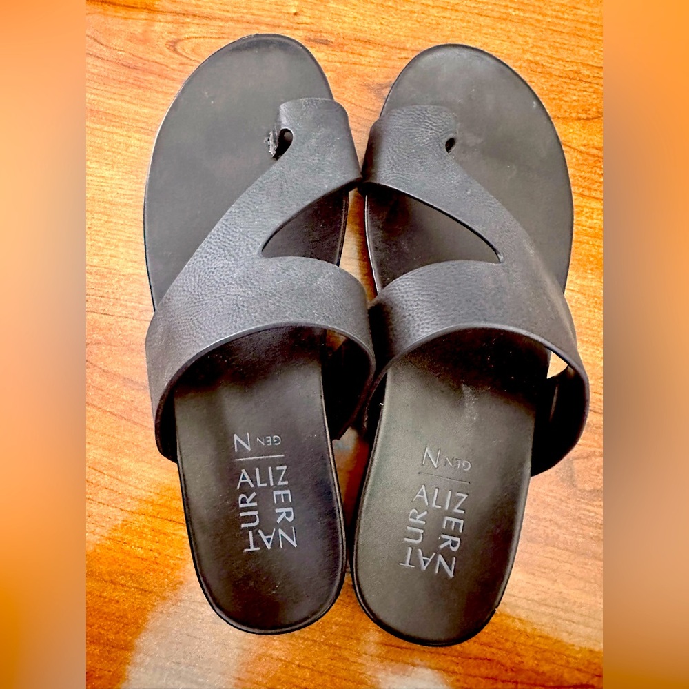 Naturalizer Sandals